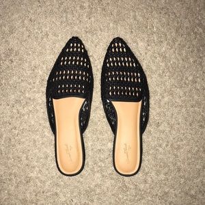 Woven pointed slip one flats